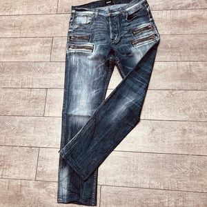 Hudson jeans. 32 x inseam 29” like new